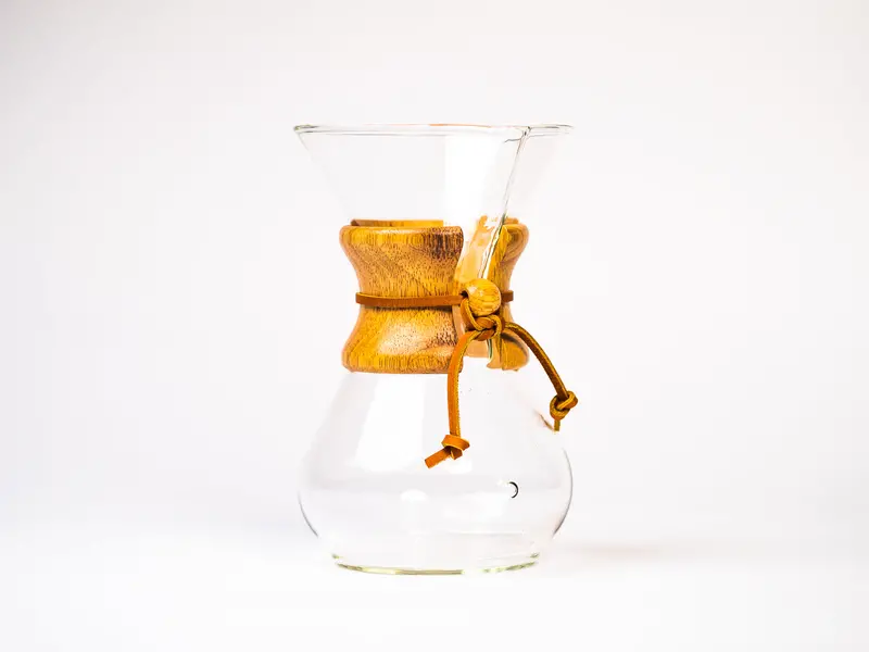 Chemex Classic 6-Cup Pour-Over Coffee Maker 1