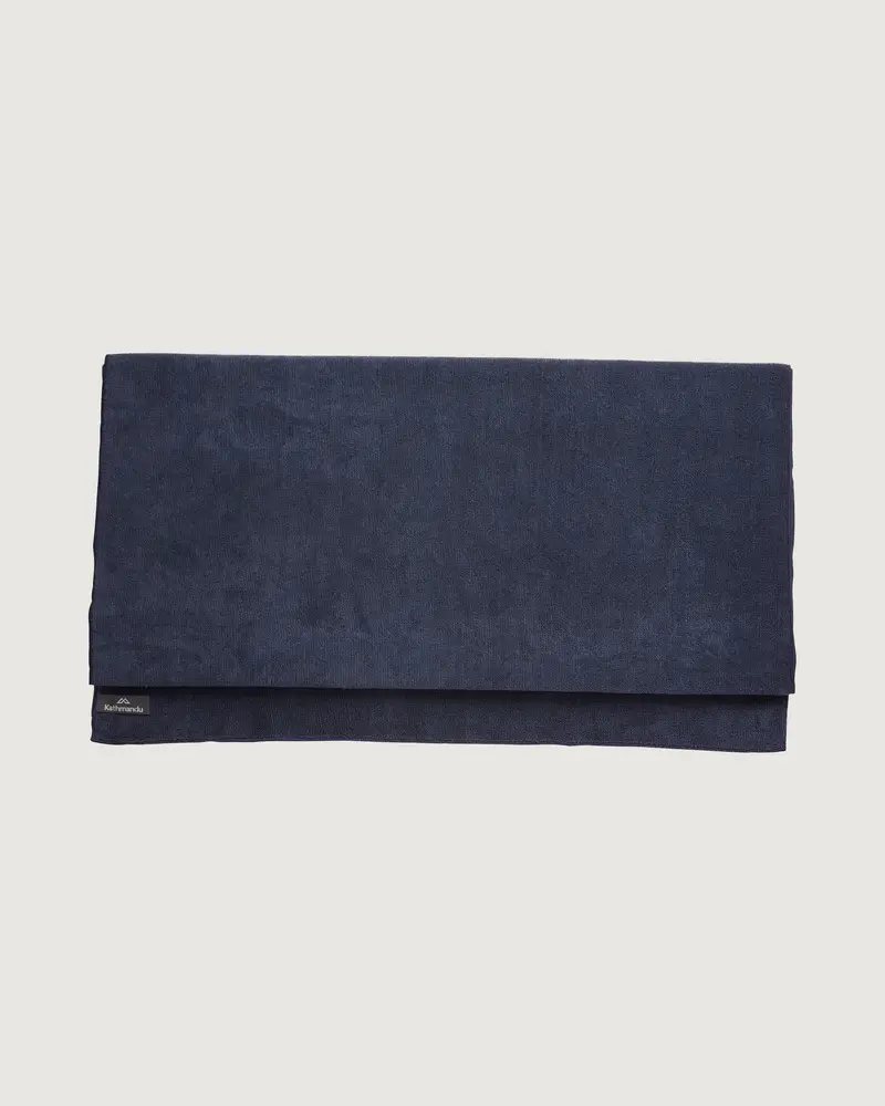 Extra-Large Dark Blue Microfiber Towel 1