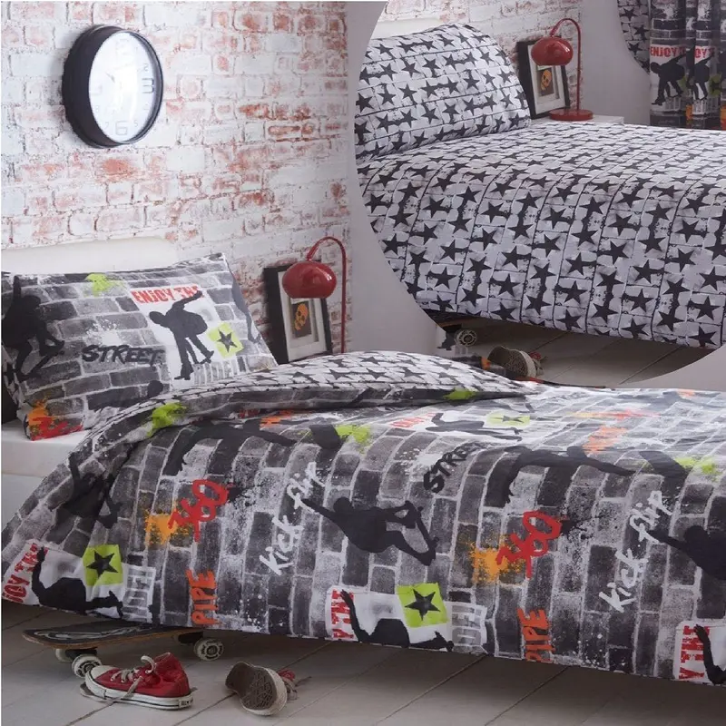 Kick Flip Skateboard Graffiti Bedding Set – Grey Urban-Themed Twin Or Full Duvet Cover Ensemble 1