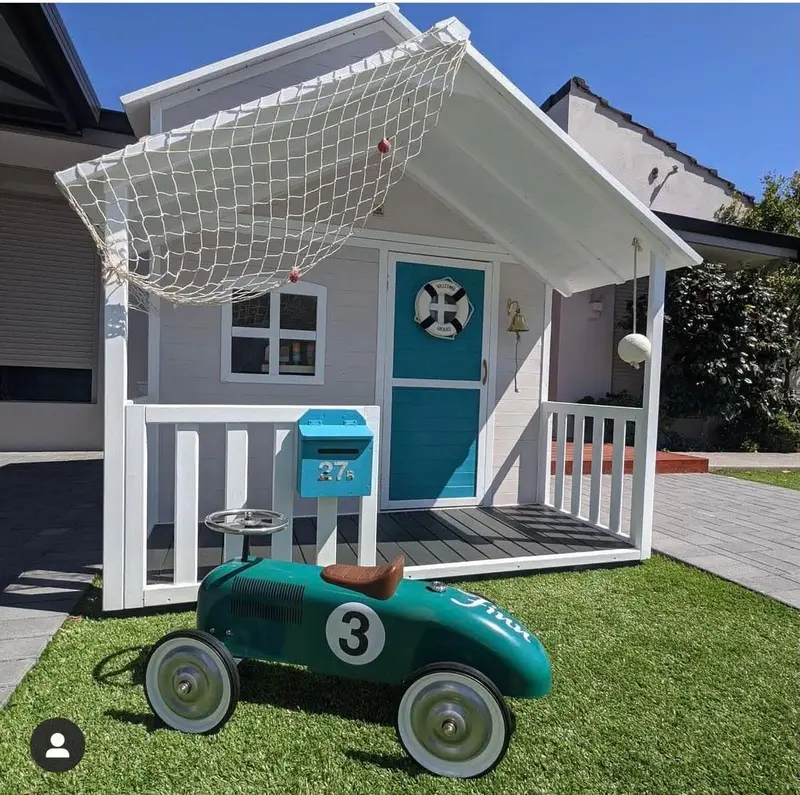 Kidzshack Lovely Shack Compact Cubby House 1