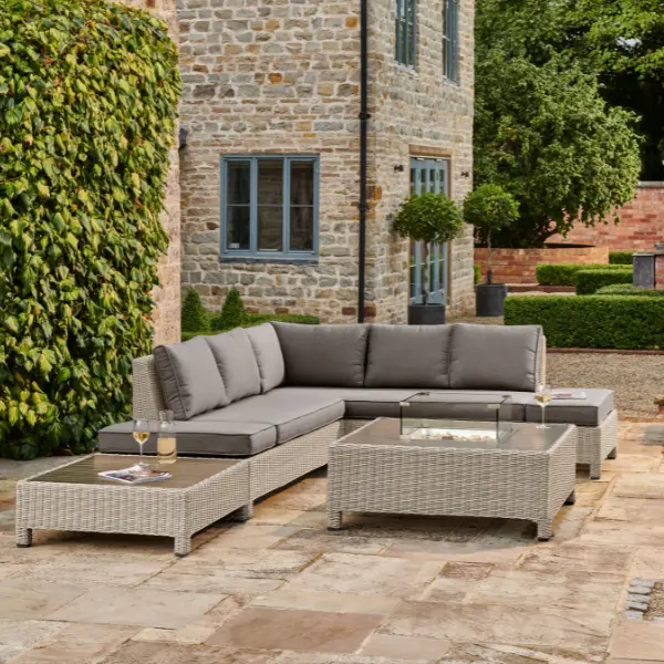 Palma Signature Lounge & Firepit Combo – Low-Profile Outdoor Living 1
