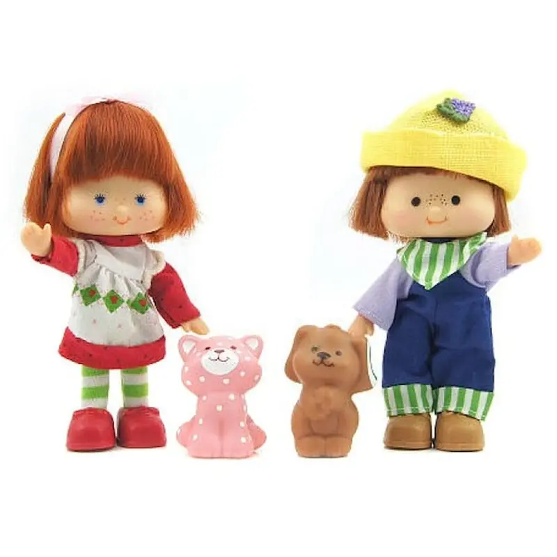 Strawberry Shortcake Huckleberry Pie Doll Set – Includes Custard Cat & Pupcake Dog – Bridge Direct (2016) 1